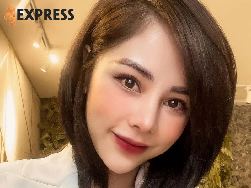 tieu-su-cua-bach-lan-phuong-35express