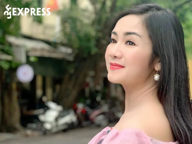 tieu-su-ly-lich-cua-dien-vien-thu-ha-35express