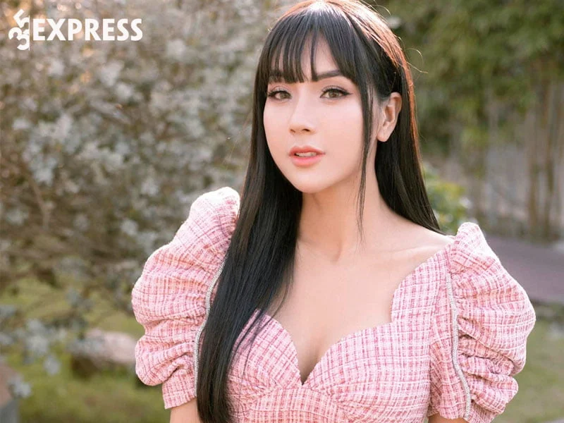 tieu-su-ly-lich-cua-hot-girl-nga-tay-35express
