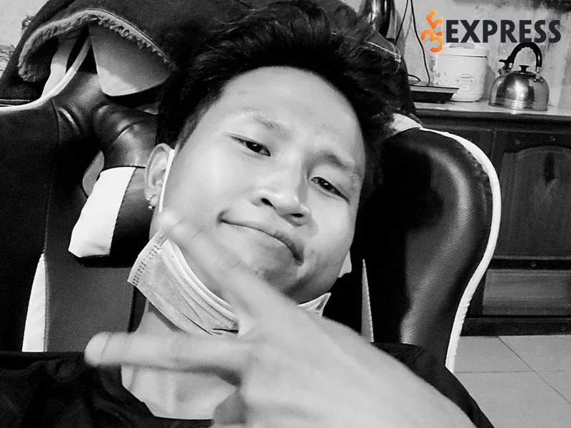 tom-tat-tieu-su-va-ly-lich-cua-youtuber-tien-black-35express