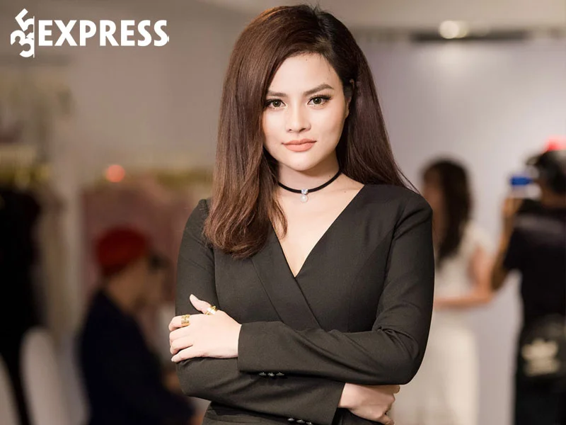 vu-thu-phuong-hanh-trinh-gan-lien-voi-nghe-mau-35express