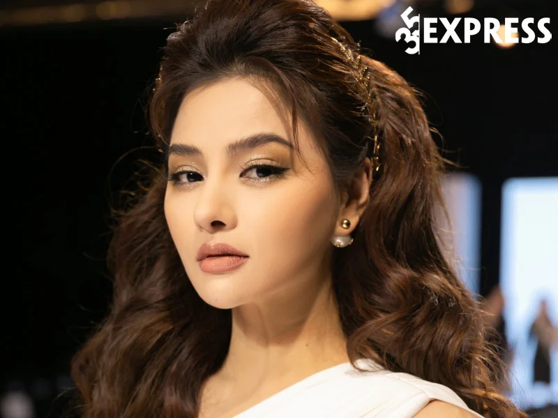 vu-thu-phuong-la-ai-1-35express