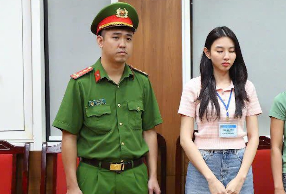 Hoa hậu Thùy Tiên chính thức bị bắt tạm giam