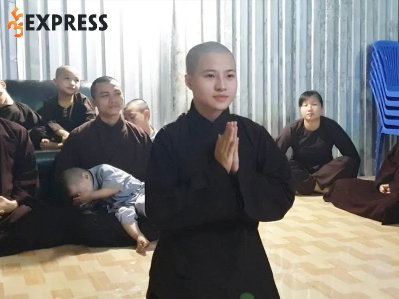cao-thi-cuc-va-lum-xum-vo-thi-diem-my-bi-du-do-den-tinh-that-bong-lai-1-35express