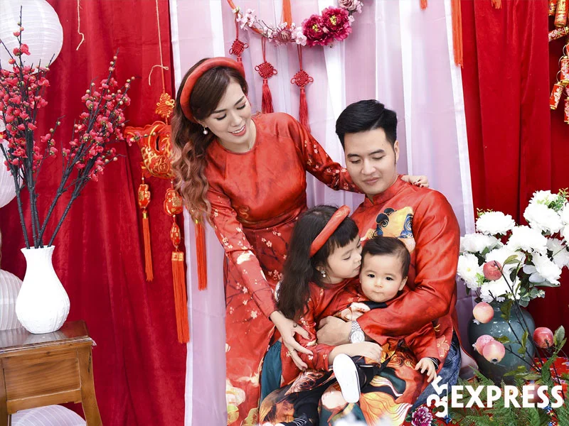 chong-cua-mai-tho-la-ai-1-35express
