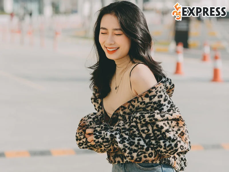 co-nang-gen-z-ngoc-khanh-day-co-dam-me-an-eat-clean-lan-toa-tren-mang-xa-hoi-35express
