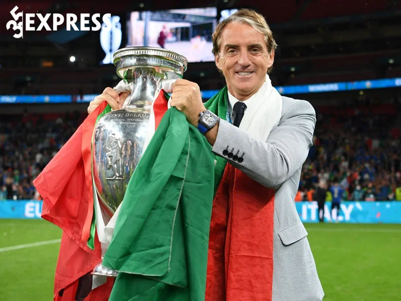con-duong-huan-luyen-vien-cua-roberto-mancini-1-35express