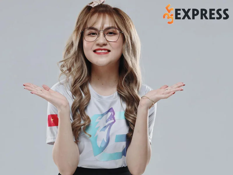 con-duong-stream-cua-co-ngan-tv-1-35express