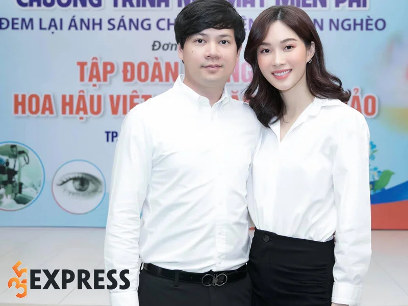 cuoc-song-hon-nhan-hanh-phuc-cua-hoa-hau-dang-thu-thao-1-35express
