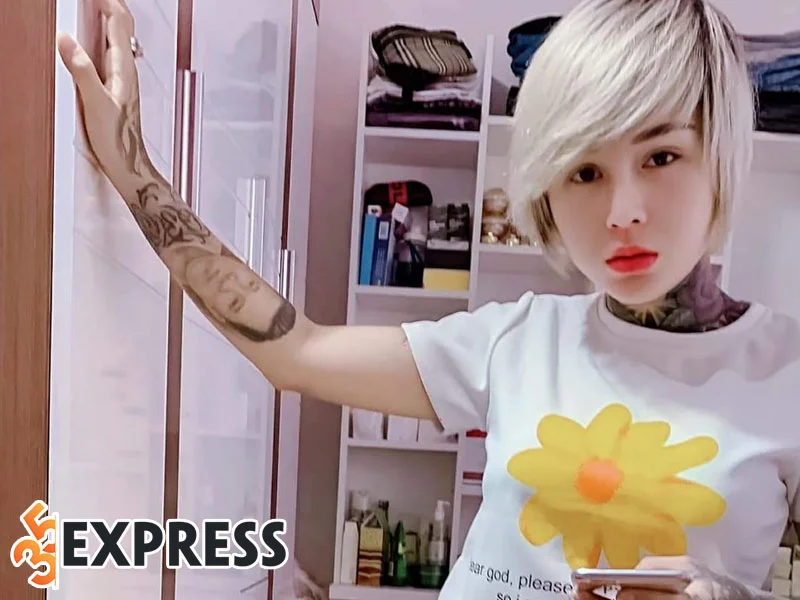 dao-chile-hot-girl-cung-voi-nhung-hinh-xam-2-35express