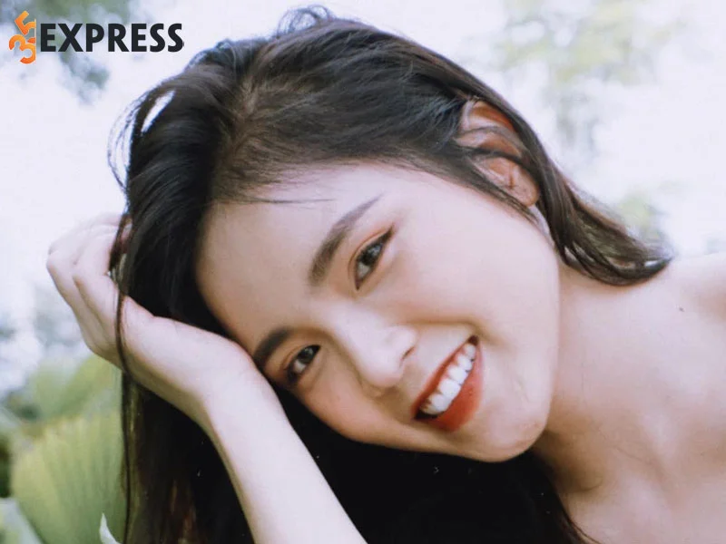 doi-tu-cua-duong-gia-my-35express