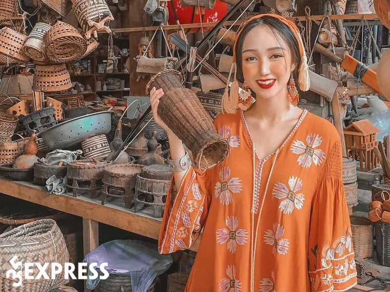 gia-thi-linh-gay-an-tuong-voi-cach-mix-do-noi-bat-sieu-dang-cap-1-35express