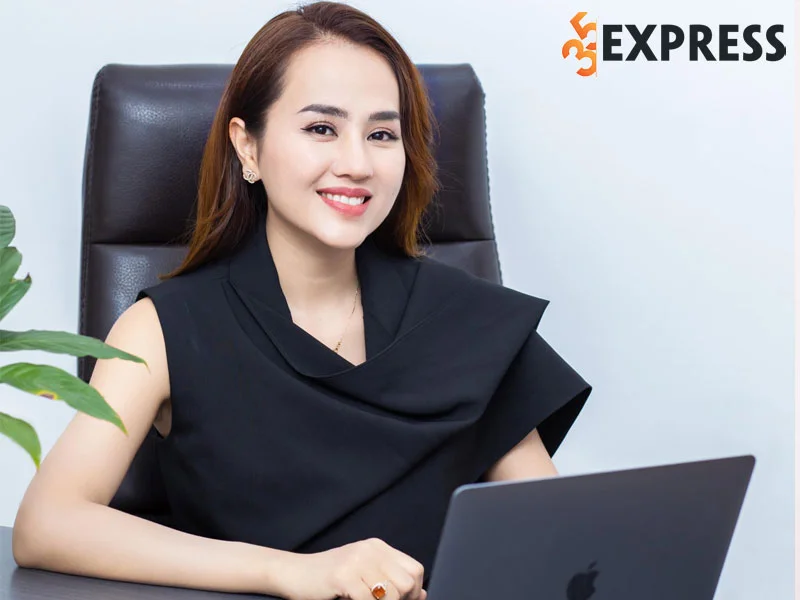 hanh-trinh-su-nghiep-cua-ceo-huong-le-35express