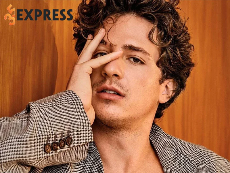 hanh-trinh-su-nghiep-cua-charlie-puth-1-35express