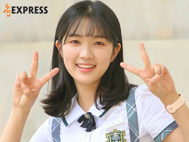 hanh-trinh-su-nghiep-cua-co-nang-kim-hye-yoon-1-35express
