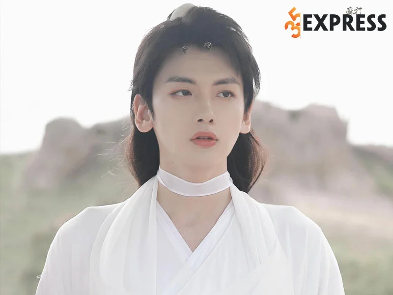 hanh-trinh-su-nghiep-cua-trach-tieu-van-35express