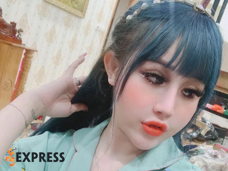 hot-girl-tran-my-bi-ban-than-boc-phot-nguoi-dung-tay-chay-35express