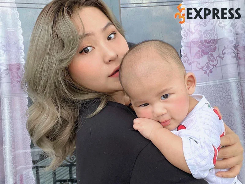 hot-tiktok-huynh-phung-ha-sinh-netizen-tim-danh-tinh-nguoi-cha-1-35express