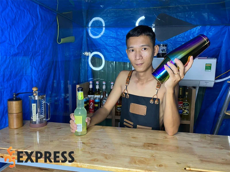 kenh-lam-vlog-thu-nhap-hang-thang-giau-co-nao-35express