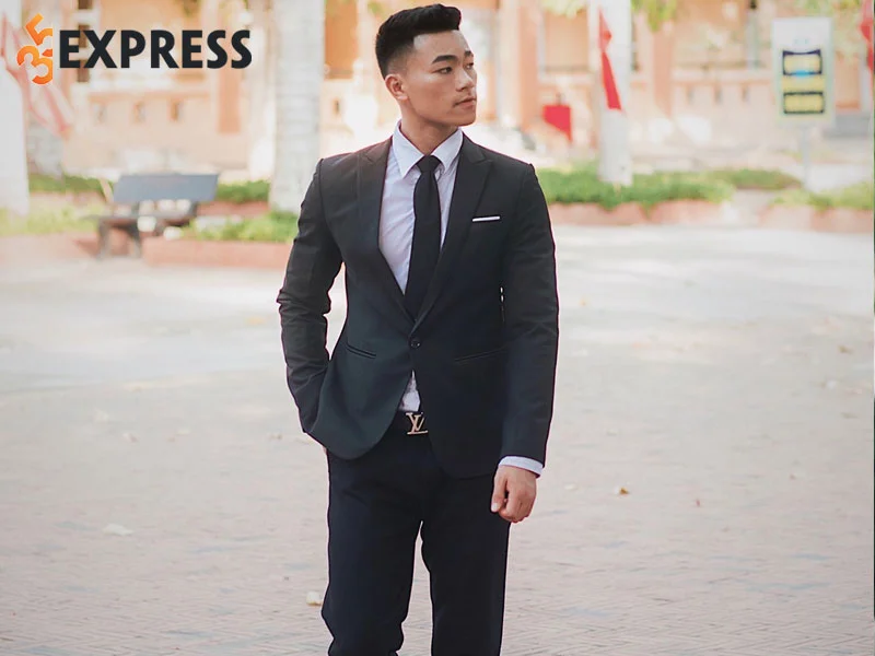 kham-pha-mot-so-video-noi-bat-pho-bien-cua-le-long-daxua-35express