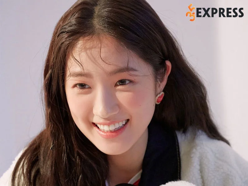 nhung-hinh-anh-dep-ngat-ngay-cua-kim-hye-yoon-35express