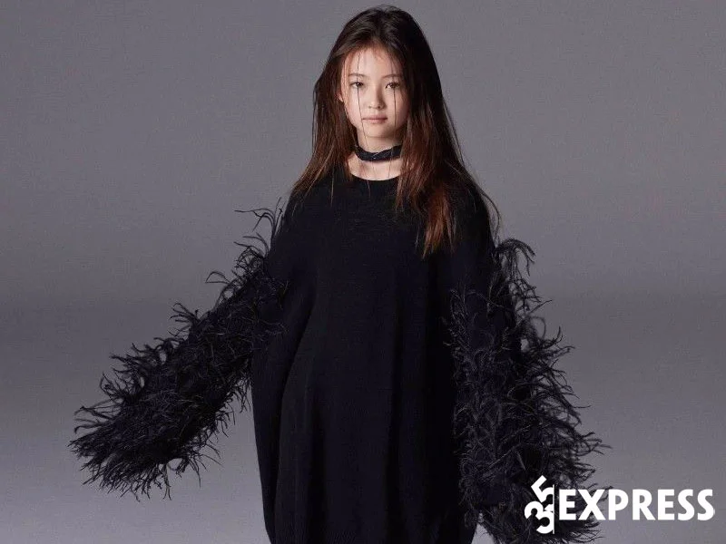 nhung-hinh-anh-xinh-dep-cua-nguoi-mau-nhi-xinh-nhat-the-gioi-ella-gross-35express