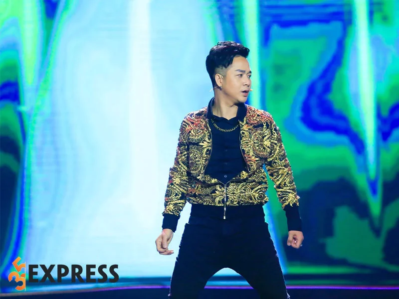 quach-tuan-du-va-nhung-scandal-lum-xum-dang-chu-y-trong-cuoc-doi-35express