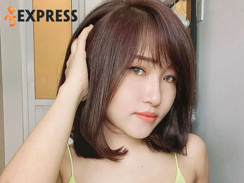 streamer-uyen-pu-la-ai-1-35express
