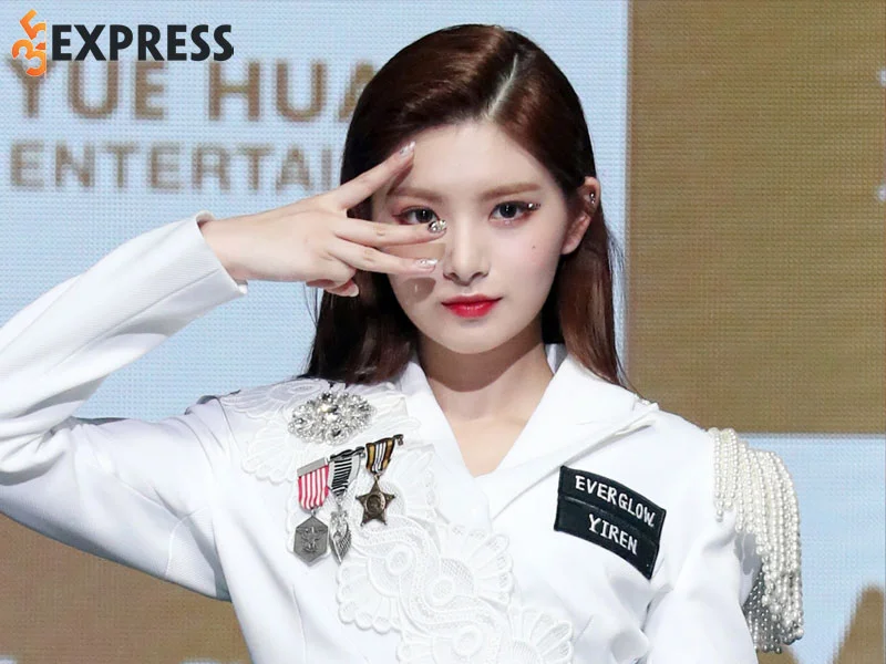 su-nghiep-am-nhac-cua-wang-yiren-gan-lien-voi-nhom-nhac-everglow-2-35express