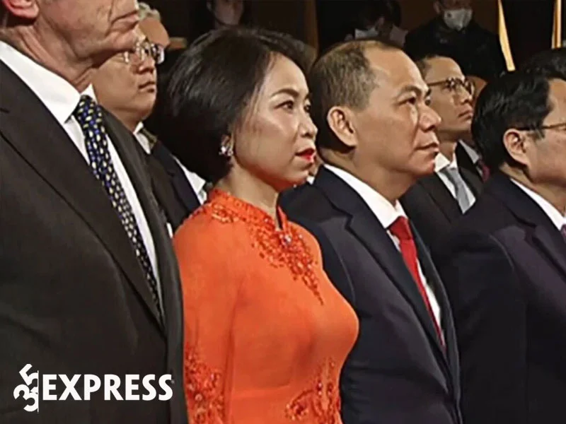 su-nghiep-cua-bong-hong-bi-an-pham-thu-huong-vo-pham-nhat-vuong-35express