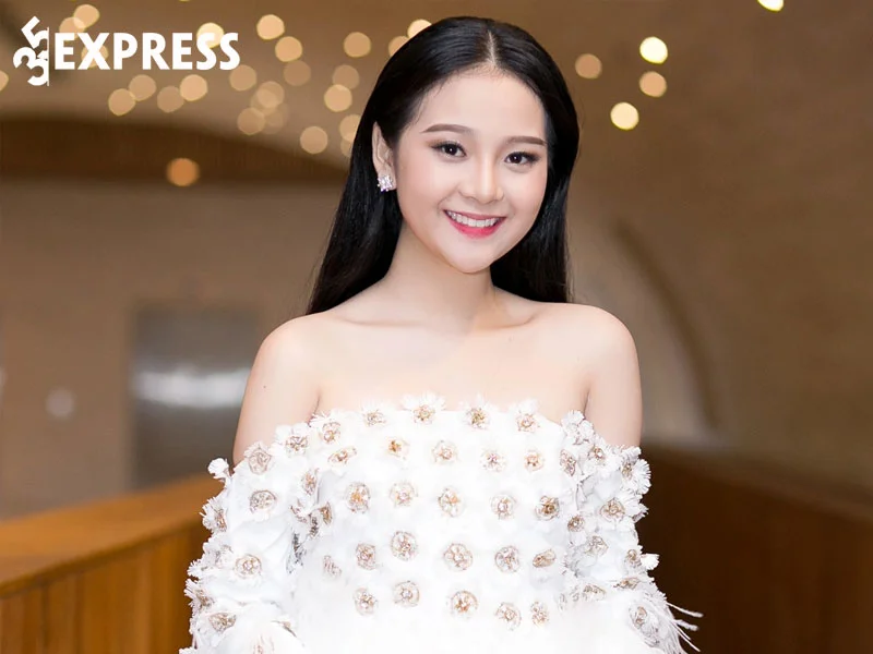 tam-trieu-dang-bat-dau-su-nghiep-dien-xuat-o-tuoi-13-2-35express
