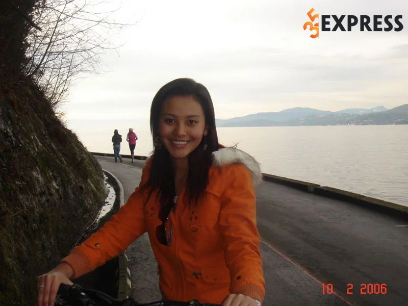 tieu-su-cua-truong-hue-van-35express