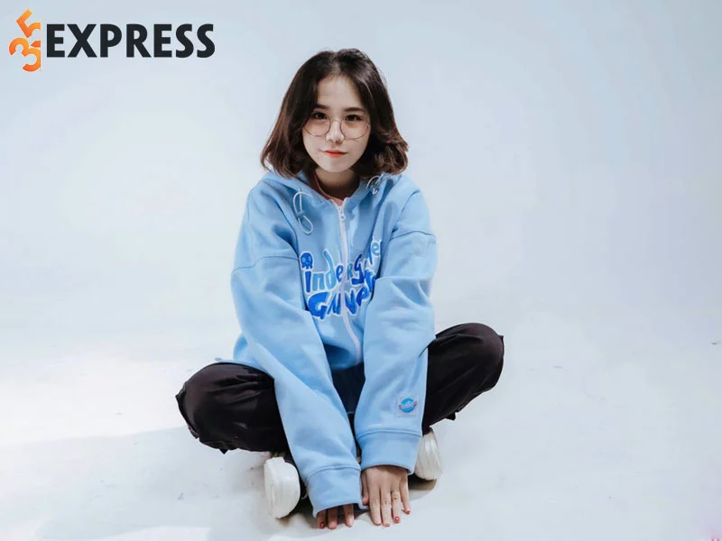 tom-tat-thong-tin-tieu-su-ly-lich-cua-meo-simmy-35express