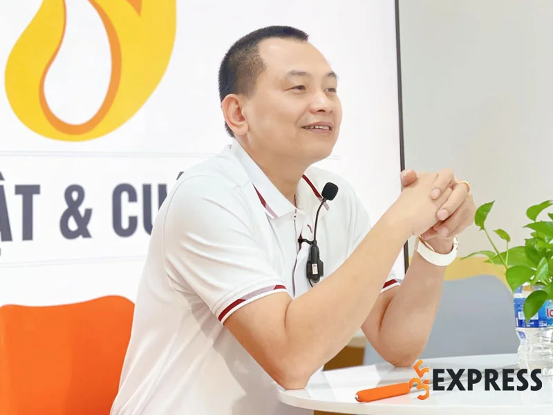tom-tat-tieu-su-ly-lich-cua-ong-ngo-minh-tuan-35express