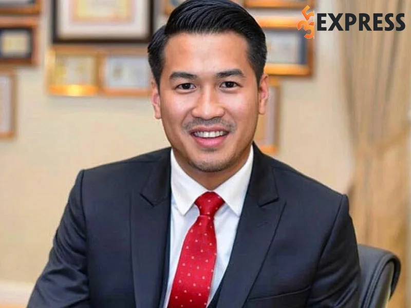 tom-tat-tieu-su-ly-lich-cua-phillip-nguyen-35express