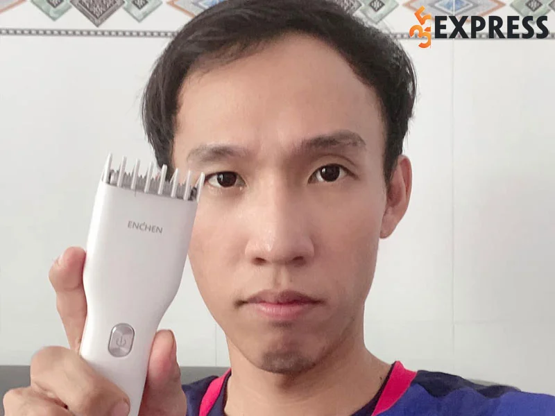 tom-tat-tieu-su-ly-lich-ve-tam-rom-35express