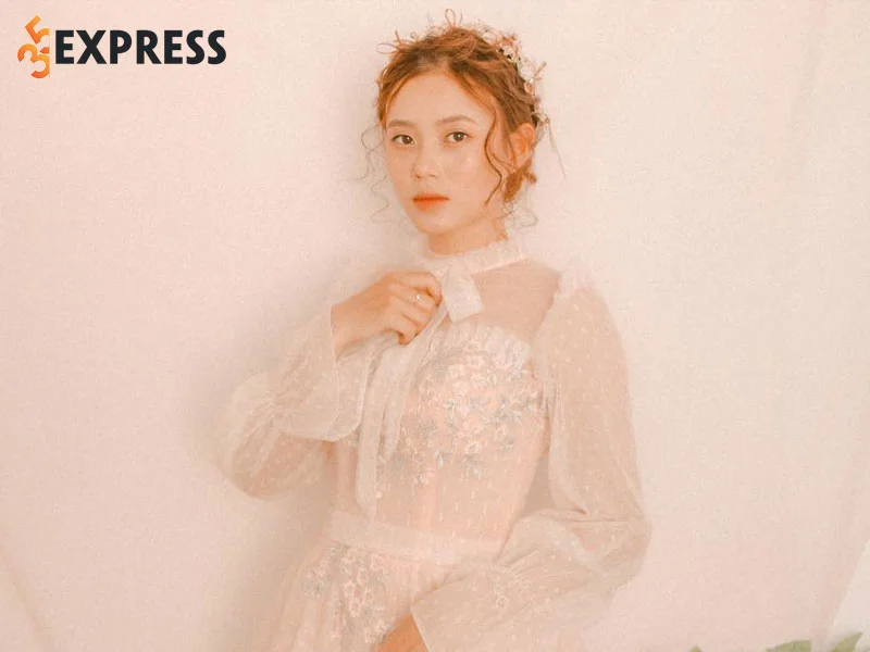 tom-tat-tieu-su-ly-lich-ve-thao-huong-35express