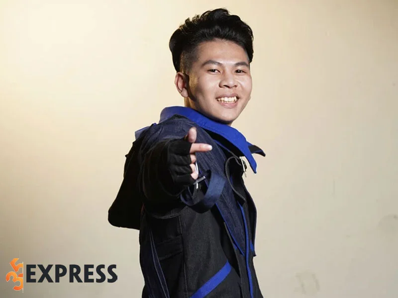 youtuber-nam-lay-la-ai-1-35express