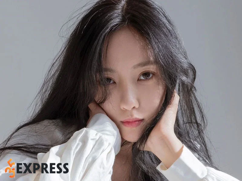 ca-si-hyomin-la-ai-1-35express