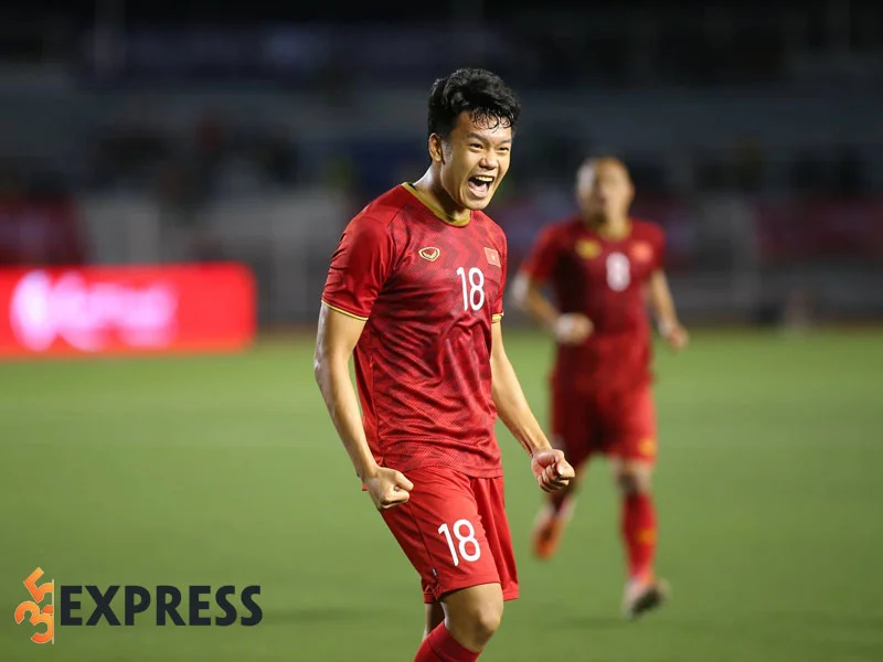 cau-thu-nguyen-thanh-chung-la-ai-1-35express