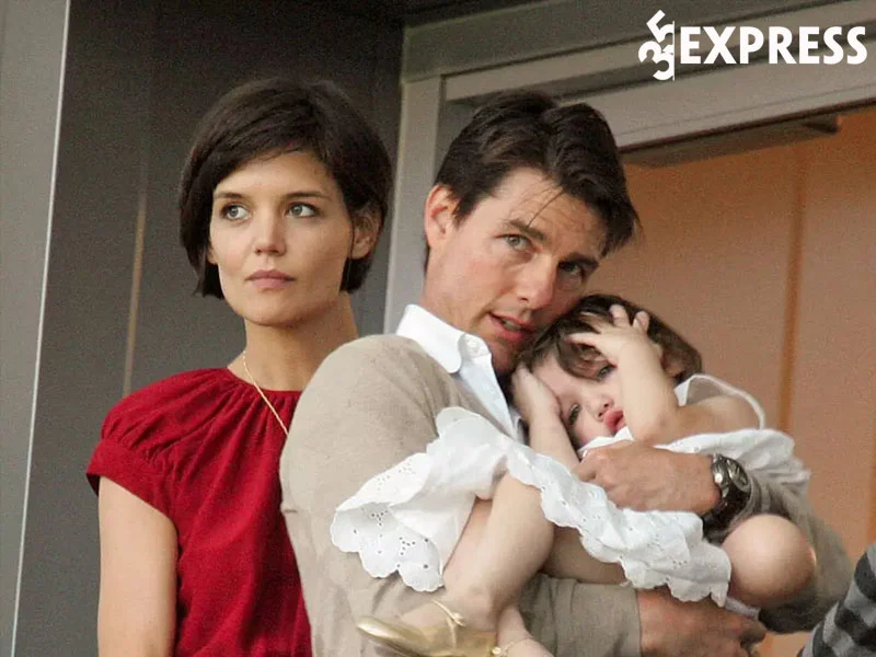 chuyen-doi-tu-anh-va-ban-gai-kem-20-tuoi-tom-cruise-35express