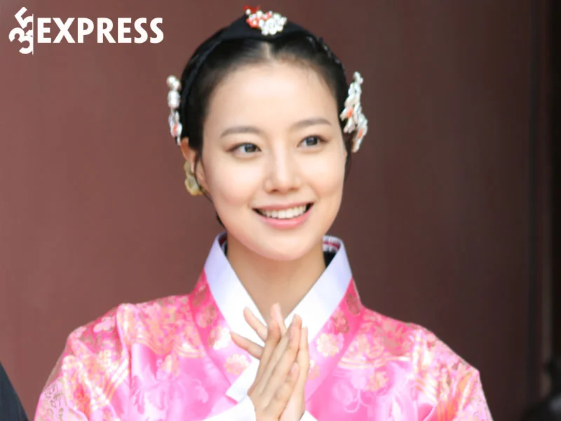 con-duong-su-nghiep-cua-ngoc-nu-man-anh-han-moon-chae-won-35express