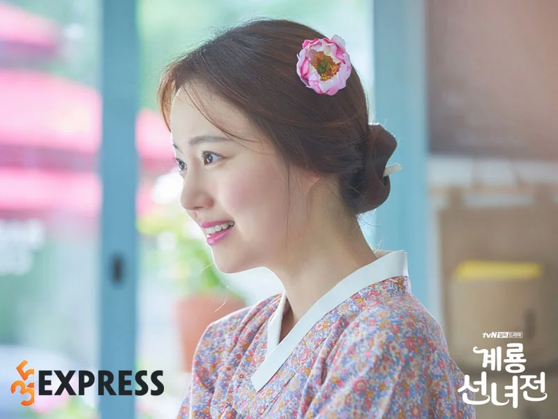 con-duong-su-nghiep-cua-ngoc-nu-man-anh-han-moon-chae-won-5-35express