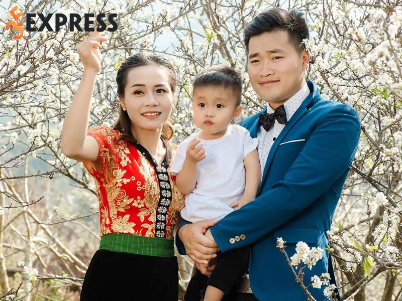 cuoc-song-doi-tu-cua-youtuber-khun-hoang-35express