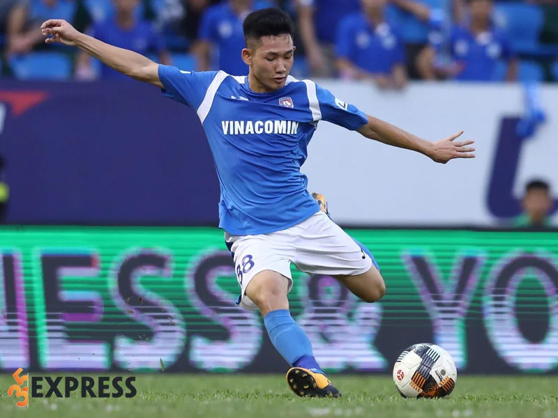 hanh-trinh-su-nghiep-cua-tien-ve-nguyen-hai-long-35express