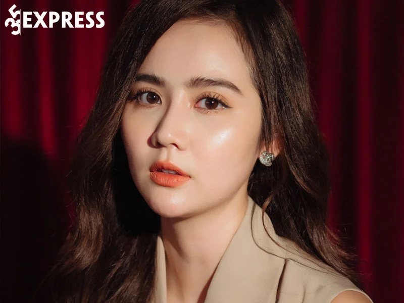 huyen-lizzie-nu-dien-vien-cuc-pham-van-nguoi-me-35express
