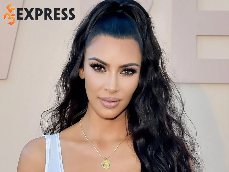 kim-kardashian-la-ai-1-35express