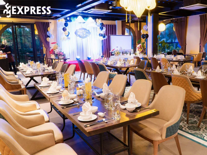odev-restaurant-to-chuc-sinh-nhat-tai-da-nang-35express