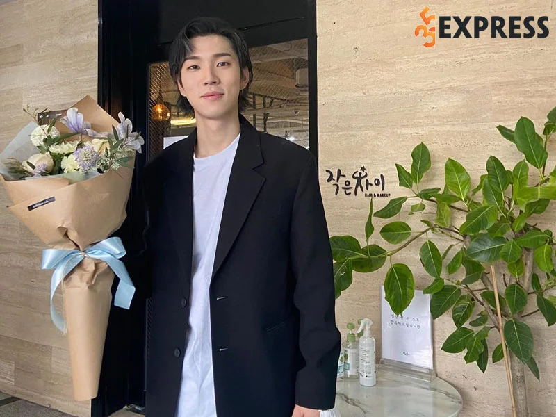 phim-dien-anh-co-su-gop-mat-cua-yoo-in-soo-35express