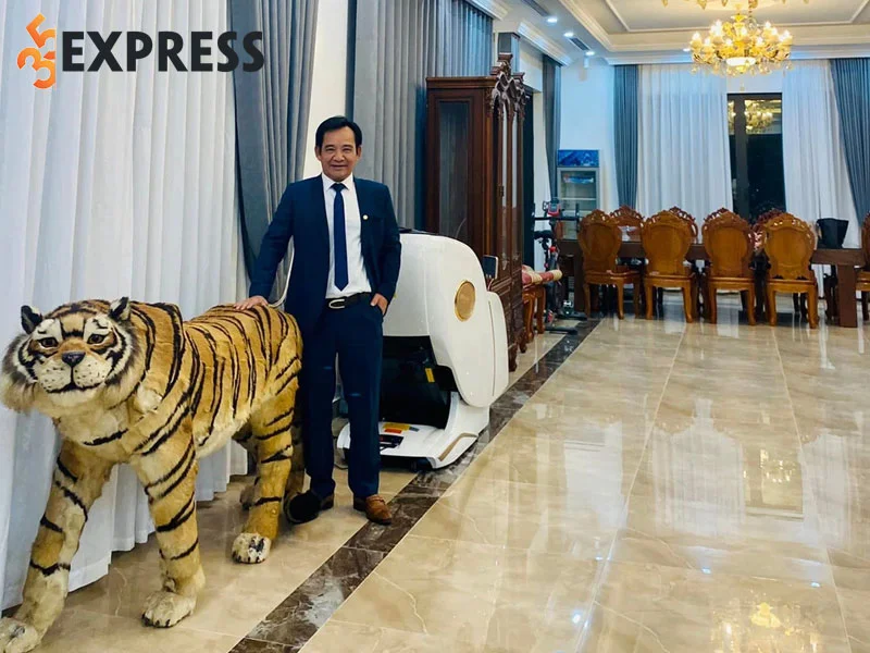 quang-teo-tu-nghe-si-ngheo-13-nam-hiem-muon-den-tai-san-kech-xu-1-35express